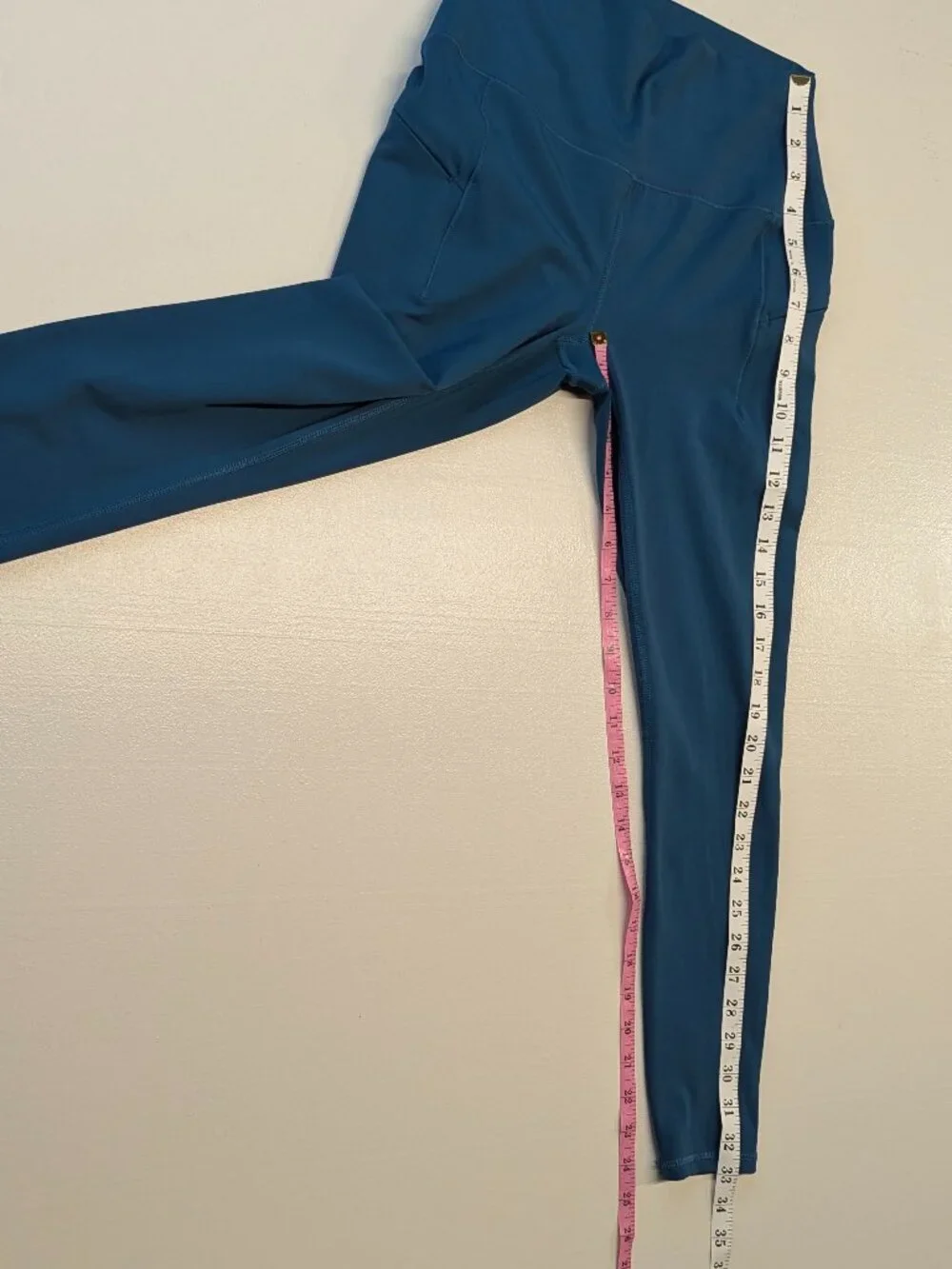 Spyder Active Size Small Greenish Blue Performance Leggings w/ Zippered Pockets
